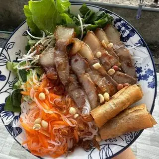 Hình ảnh Combo bún trộn và nước sâm