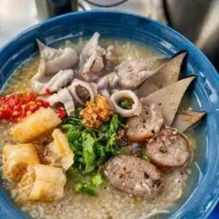 Hình ảnh Cháo lòng đầy đủ
