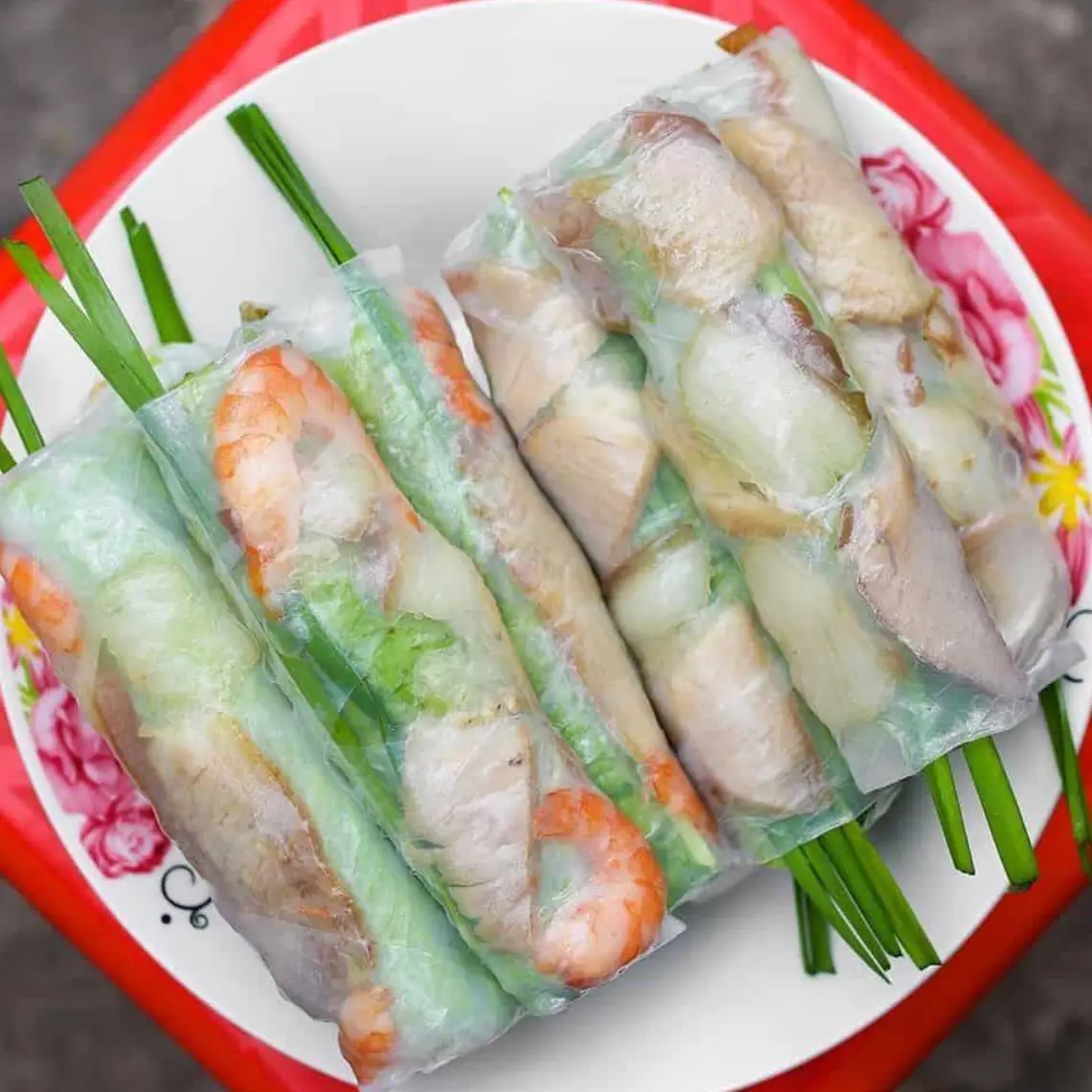 Hình ảnh Gỏi Cuốn & Bò Bía - Cách Mạng Tháng 8