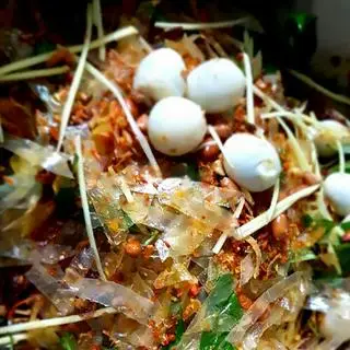 Hình ảnh Bánh tráng trộn thập cẩm đặc biệt
