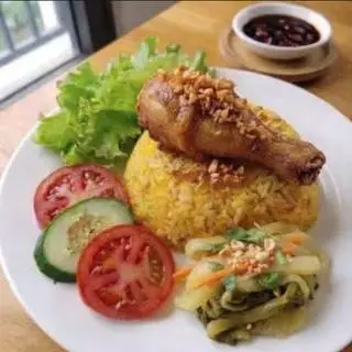 Hình ảnh Cơm đùi gà nhỏ