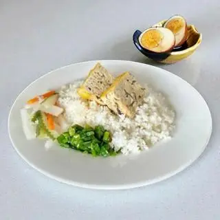 Hình ảnh Cơm - chả - trứng kho