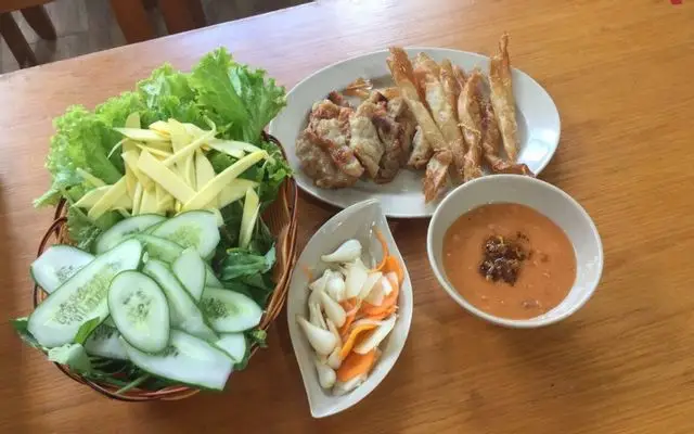 Hình ảnh Nem Nướng Cô Điệp - Lê Văn Sỹ