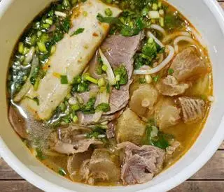 Hình ảnh Bún nạm gân chả