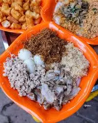 Hình ảnh Cháo sườn sụn ruốc nấm quẩy
