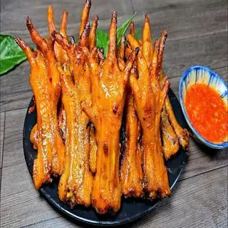 Hình ảnh Chân gà nướng 1 cặp