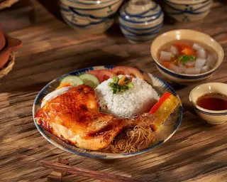 Hình ảnh Cơm Tấm Gà Nướng BBQ