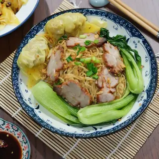 Hình ảnh Mì khô xá xíu - sủi cảo