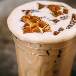 Hình ảnh Trà sữa điều hạnh nhân