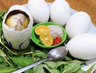 Hình ảnh Trứng vịt lộn