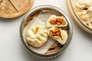 Hình ảnh Bánh bao xá xíu phô mai