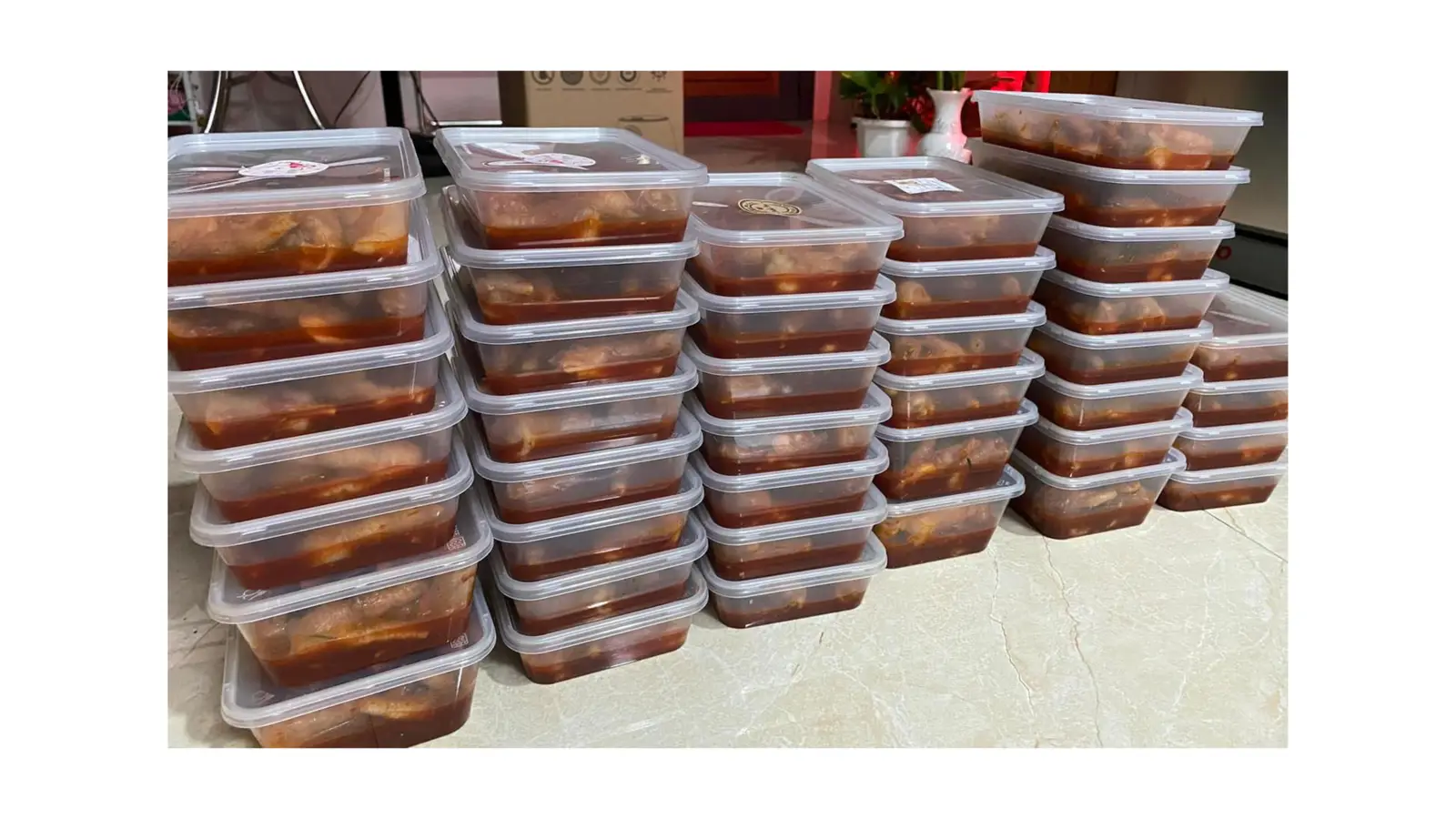 Hình ảnh Kaka - Chân Gà & Trứng Non Sốt Thái - Lê Trọng Tấn