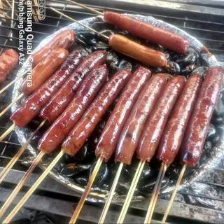 Hình ảnh Lạp xưởng nướng đá