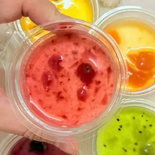 Hình ảnh Panna cotta dâu