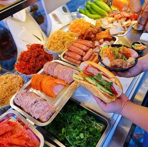 Hình ảnh Bánh Mì Sài Gòn Đặc Biệt - Pháo Đài Láng