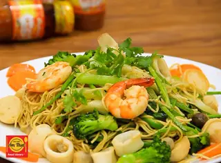 Hình ảnh Mì xào hải sản