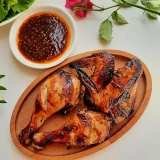 Hình ảnh Gà nướng ngũ vị - nguyên con