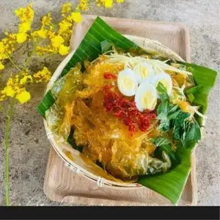 Hình ảnh Bánh tráng trộn tóp mỡ - khô mực