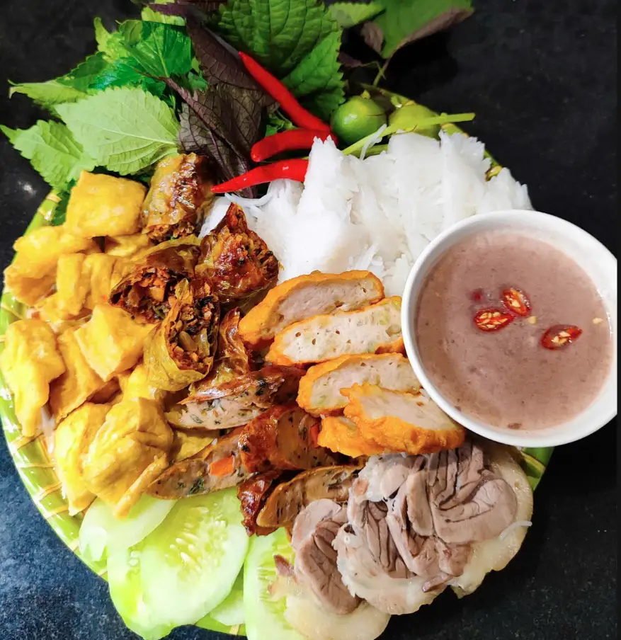 Hình ảnh Bún Đậu Đầy Đủ