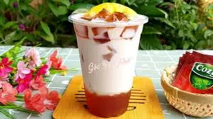 Hình ảnh Sữa chua uống thạch đào