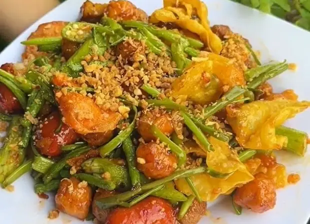 Hình ảnh Ăn Vặt Bonu - Cá Viên Chiên & Mì Trộn - Dương Bá Trạc
