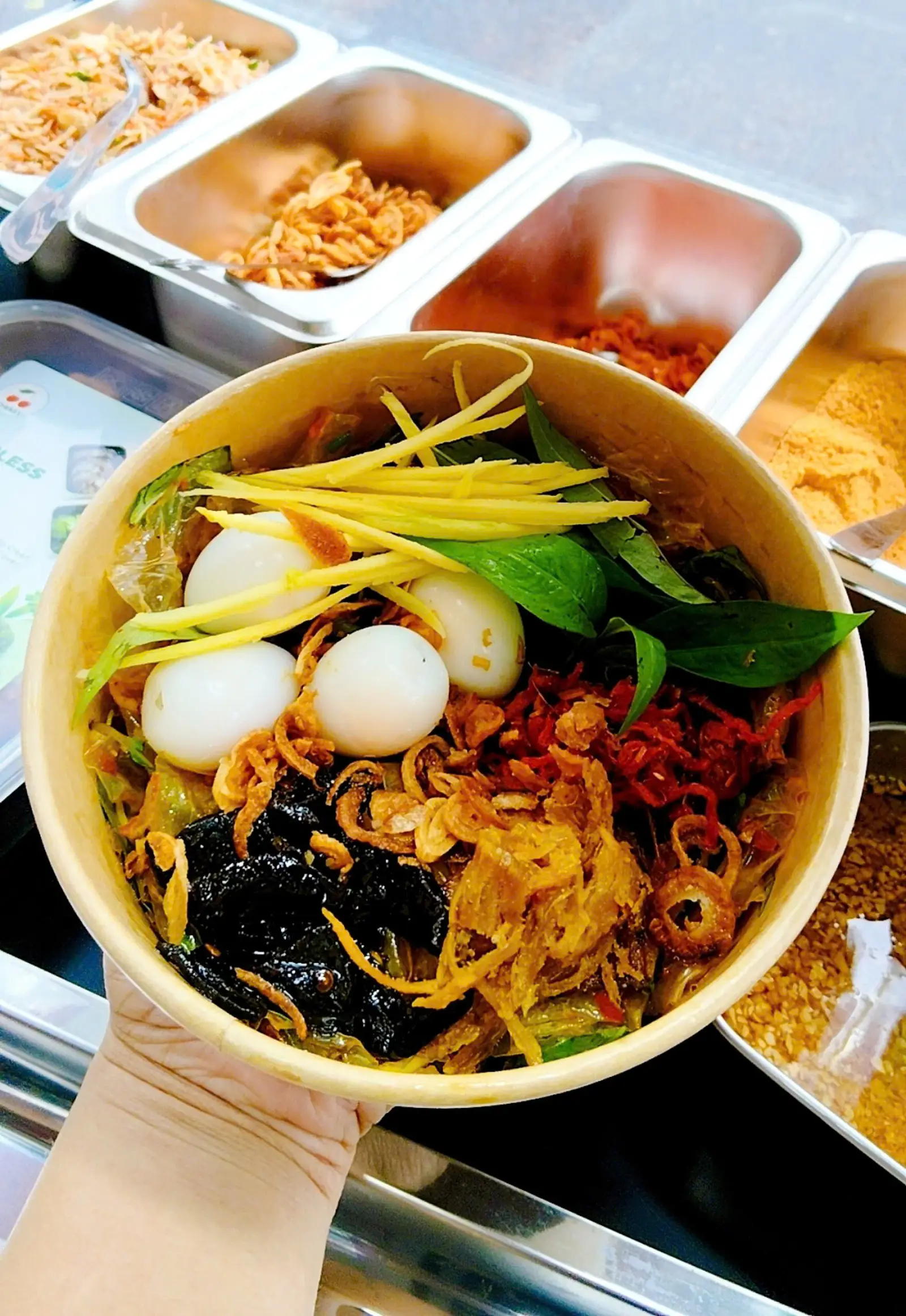 Hình ảnh Bánh tráng phơi sương trộn khô
