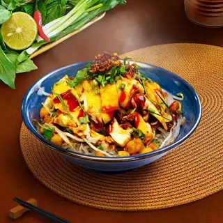 Hình ảnh Phở gà trộn đặc biệt