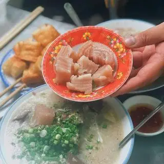 Hình ảnh Cháo lòng da heo