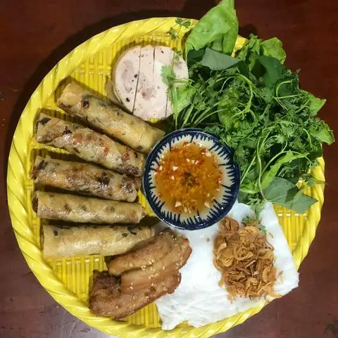 Hình ảnh Quyên Dương - Ram Bánh Mướt - Chung Cư K300