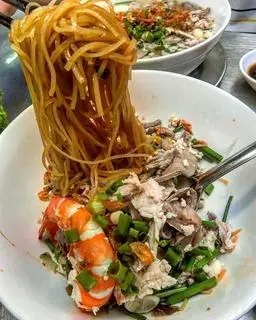 Hình ảnh Hủ tiếu mì khô