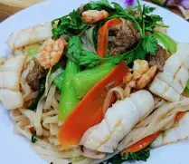 Hình ảnh Hủ tiếu xào thập cẩm