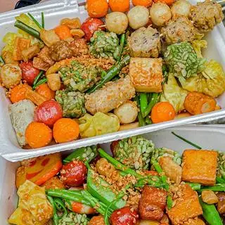 Hình ảnh Cá viên chiên SET ĐẠI cho 2-3 người - kèm 1 xúc xích
