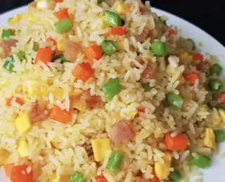 Hình ảnh Cơm chiên Dương Châu