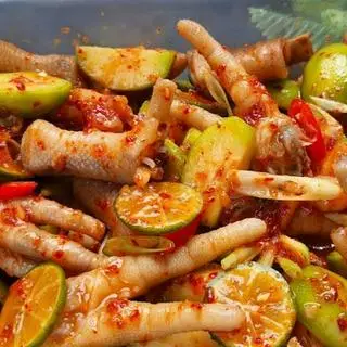 Hình ảnh Chân gà có xương sốt Thái - 200g