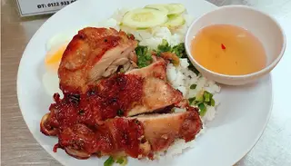 Hình ảnh Cơm gà nướng mật ong
