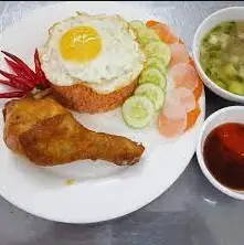 Hình ảnh Cơm chiên đùi tỏi - trứng chiên