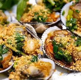 Hình ảnh Sò lông nướng mỡ hành