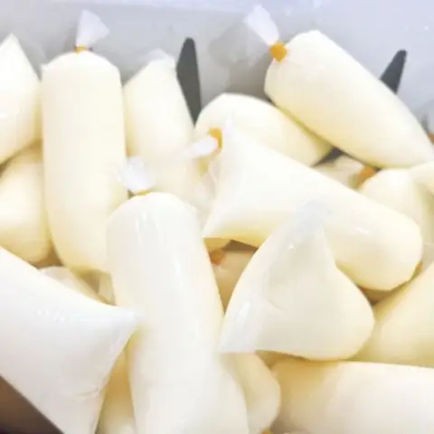 Hình ảnh Nhà Núp Hẻm - Lê Văn Lương