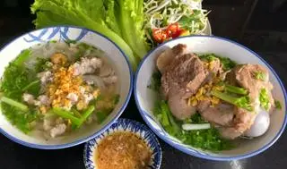 Hình ảnh Hủ tiếu nước xí quách