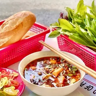 Hình ảnh Bánh mì bò kho