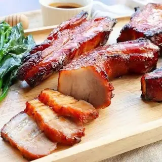 Hình ảnh Cơm thịt kho xá xíu