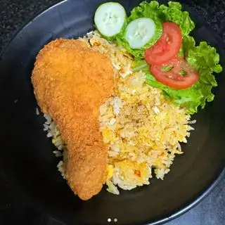 Hình ảnh Cơm chiên đùi gà rán