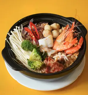 Hình ảnh Mỳ kim chi hải sản