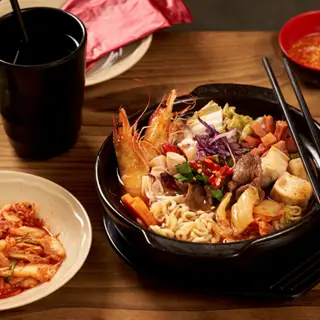Hình ảnh Mì cay đặc biệt