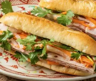 Hình ảnh Bánh mì đặc biệt