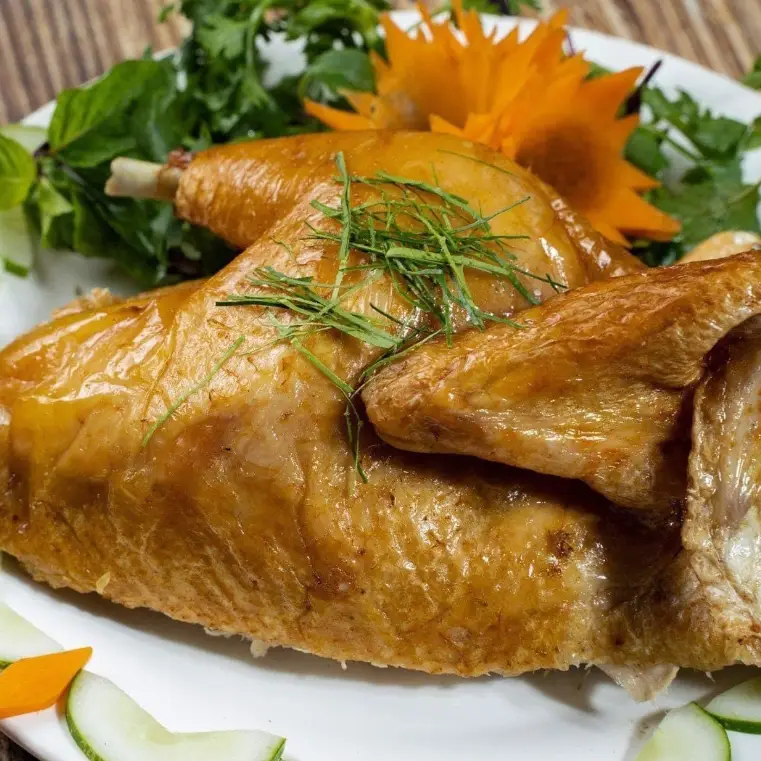 Hình ảnh Gà Tươi Hoàng Mến - Tân Xuân 