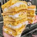 Hình ảnh Bánh vàng thập cẩm dừa - cadé