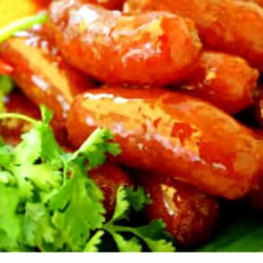 Hình ảnh Cơm gà xối mỡ - lạp xưởng