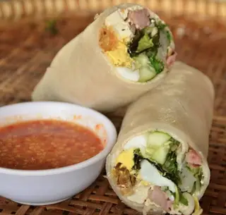 Hình ảnh Bánh cuốn Tây Sơn