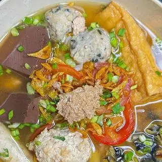 Hình ảnh Canh bún cua mọc